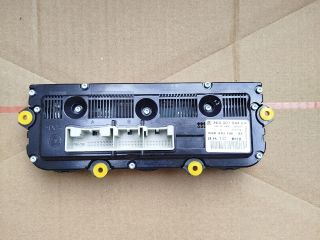 bontott VW PASSAT B6 Fűtéskapcsoló (digit klímás)