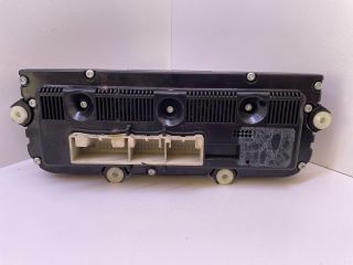 bontott VW PASSAT B6 Fűtéskapcsoló (digit klímás)