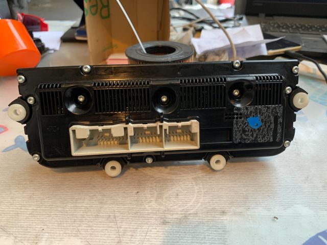 bontott VW PASSAT B6 Fűtéskapcsoló (digit klímás)