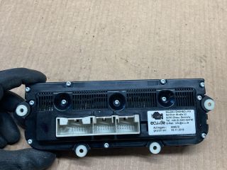 bontott VW PASSAT B6 Fűtéskapcsoló (digit klímás)