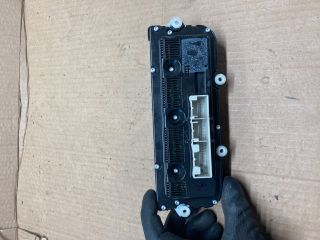 bontott VW PASSAT B6 Fűtéskapcsoló (digit klímás)