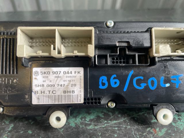 bontott VW PASSAT B6 Fűtéskapcsoló (digit klímás)