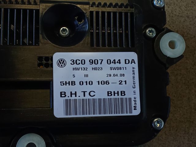 bontott VW PASSAT B6 Fűtéskapcsoló (digit klímás)