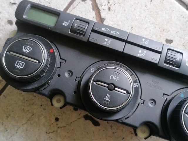 bontott VW PASSAT B6 Fűtéskapcsoló (digit klímás)