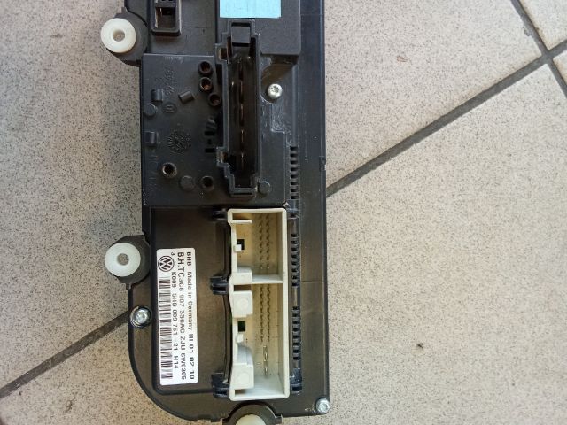 bontott VW PASSAT B6 Fűtéskapcsoló (digit klímás)