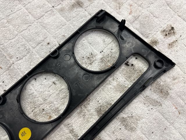 bontott VW PASSAT B6 Fűtéskapcsoló Keret