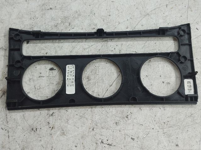 bontott VW PASSAT B6 Fűtéskapcsoló Keret