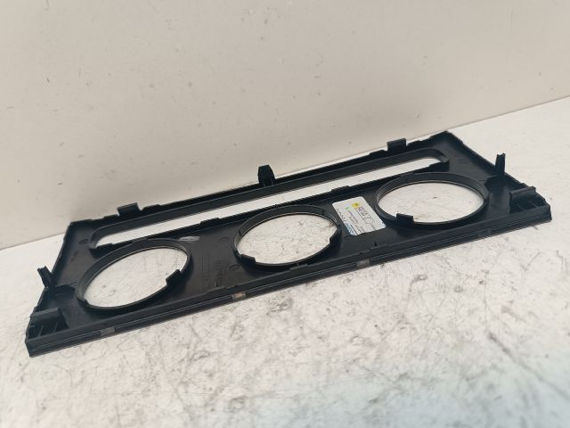 bontott VW PASSAT B6 Fűtéskapcsoló Keret