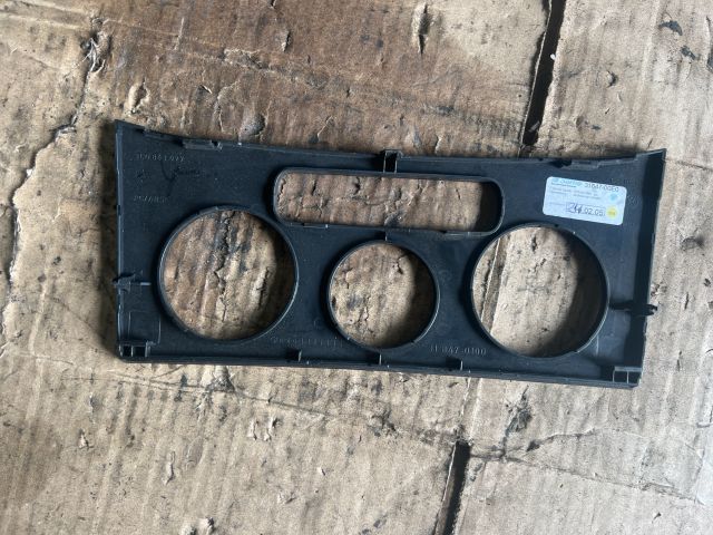 bontott VW PASSAT B6 Fűtéskapcsoló Keret