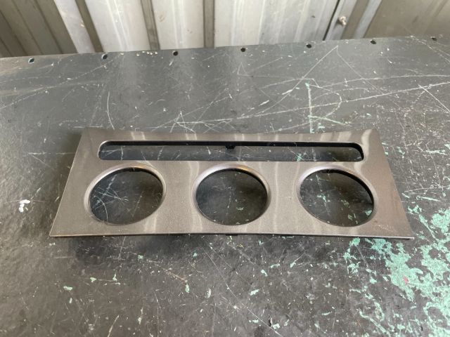 bontott VW PASSAT B6 Fűtéskapcsoló Keret