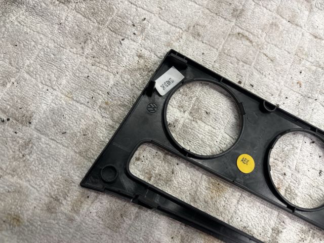 bontott VW PASSAT B6 Fűtéskapcsoló Keret