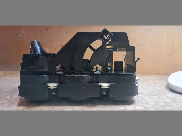 bontott VW PASSAT B6 Fűtéskapcsoló (manuális klímás)