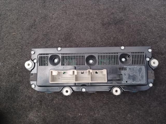 bontott VW PASSAT B6 Fűtéskapcsoló