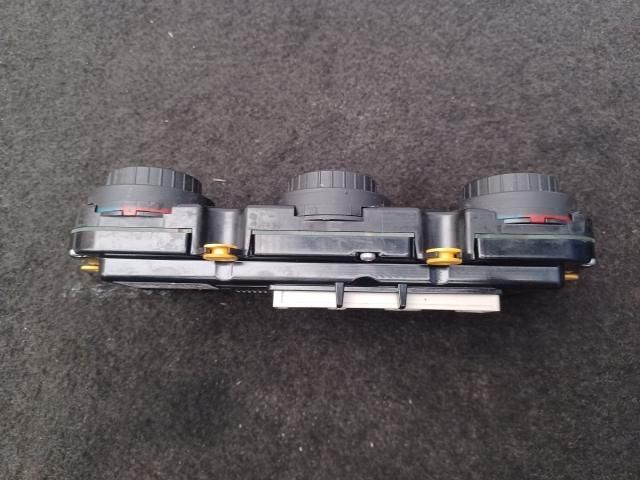 bontott VW PASSAT B6 Fűtéskapcsoló