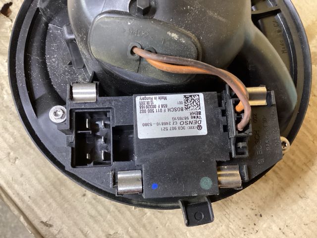 bontott VW PASSAT B6 Fűtőmotor (Klímás)