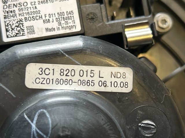 bontott VW PASSAT B6 Fűtőmotor (Klímás)