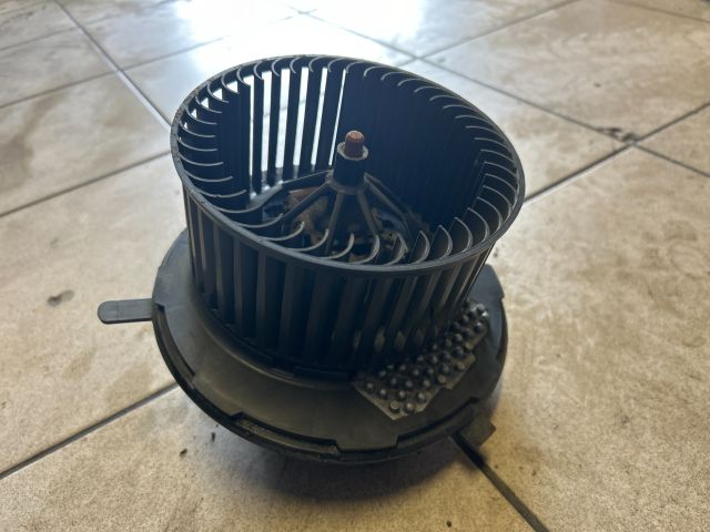 bontott VW PASSAT B6 Fűtőmotor (Klímás)