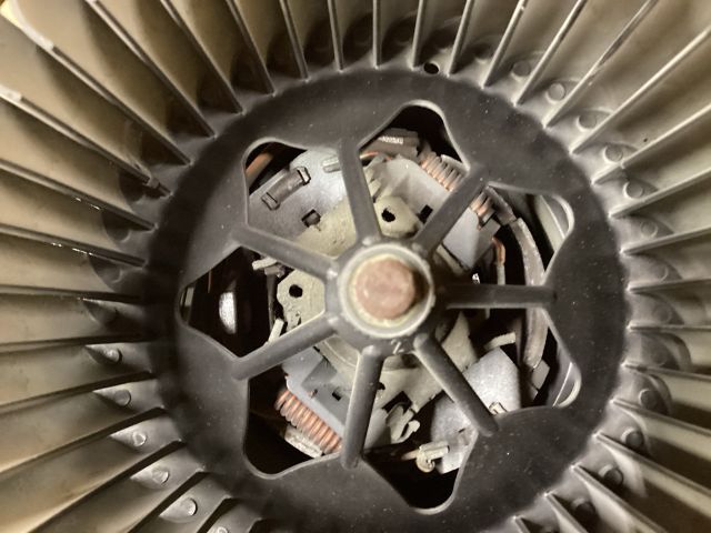 bontott VW PASSAT B6 Fűtőmotor (Klímás)