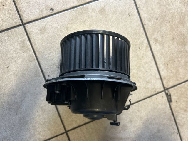 bontott VW PASSAT B6 Fűtőmotor (Klímás)