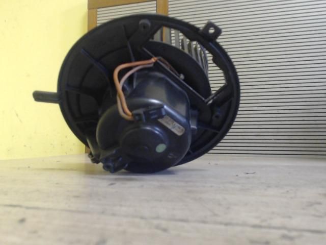 bontott VW PASSAT B6 Fűtőmotor (Nem klímás)