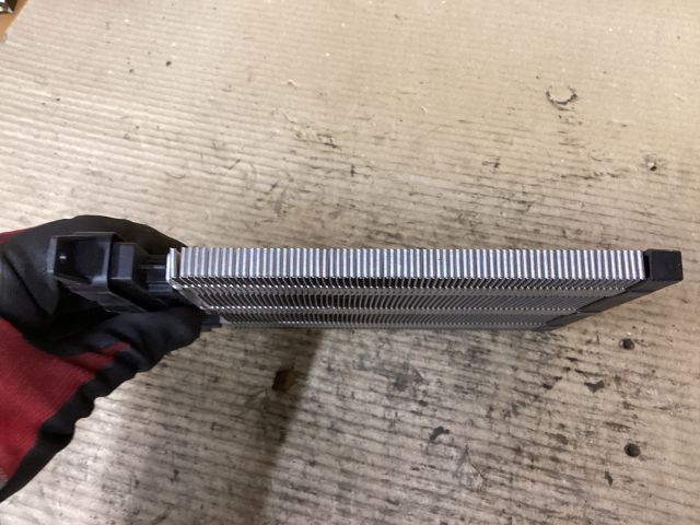 bontott VW PASSAT B6 Fűtőradiátor (Elektromos)