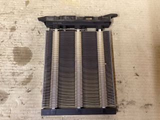 bontott VW PASSAT B6 Fűtőradiátor (Elektromos)