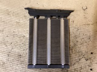 bontott VW PASSAT B6 Fűtőradiátor (Elektromos)