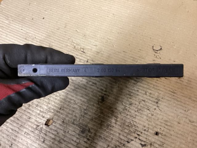 bontott VW PASSAT B6 Fűtőradiátor (Elektromos)