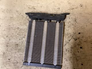 bontott VW PASSAT B6 Fűtőradiátor (Elektromos)