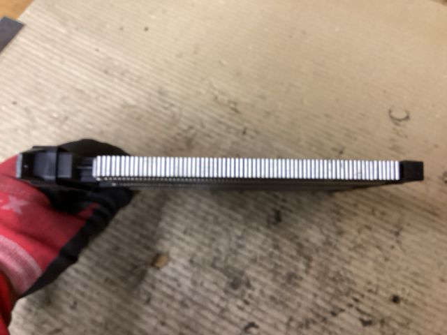 bontott VW PASSAT B6 Fűtőradiátor (Elektromos)