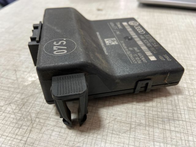 bontott VW PASSAT B6 Gateway Elektronika