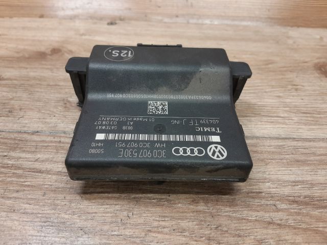 bontott VW PASSAT B6 Gateway Elektronika