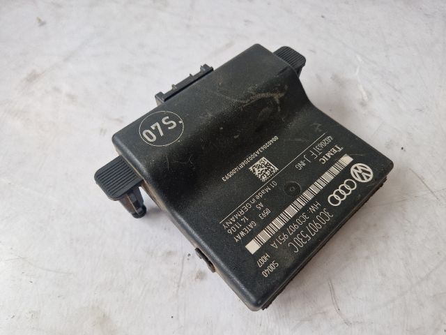 bontott VW PASSAT B6 Gateway Elektronika