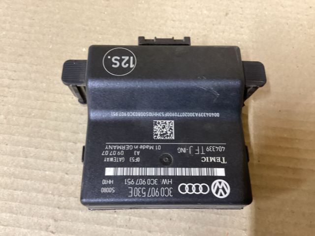 bontott VW PASSAT B6 Gateway Elektronika