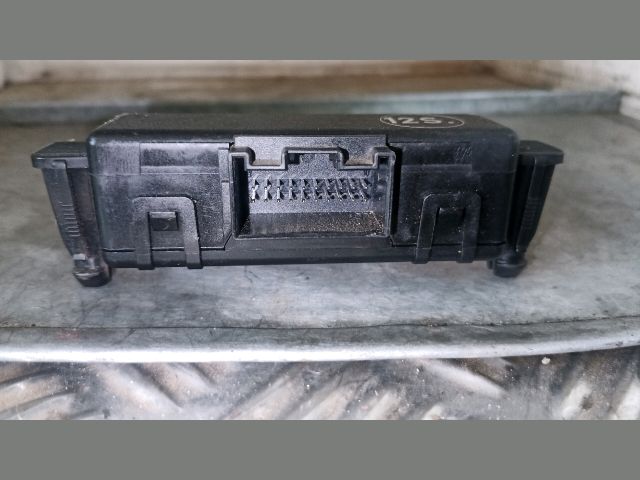 bontott VW PASSAT B6 Gateway Elektronika