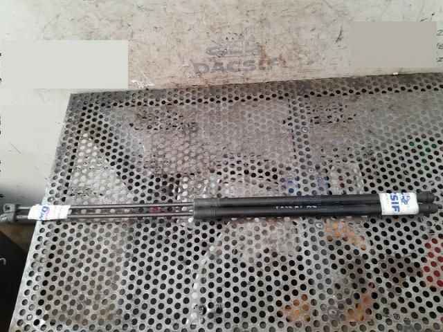 bontott VW PASSAT B6 Gázrugós Kitámasztó Teleszkóp Pár Csomagtérajtó