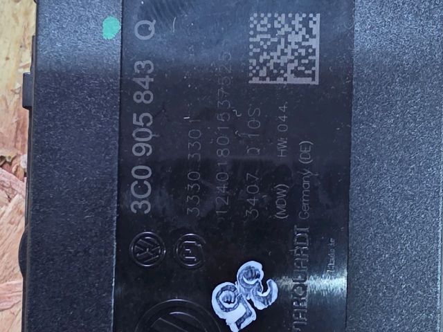 bontott VW PASSAT B6 Gyújtáskapcsoló Elektronika