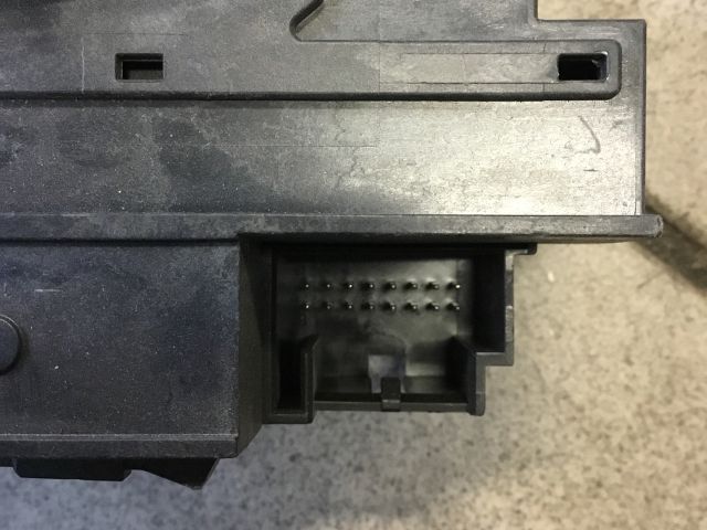 bontott VW PASSAT B6 Gyújtáskapcsoló