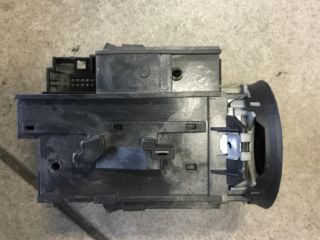 bontott VW PASSAT B6 Gyújtáskapcsoló