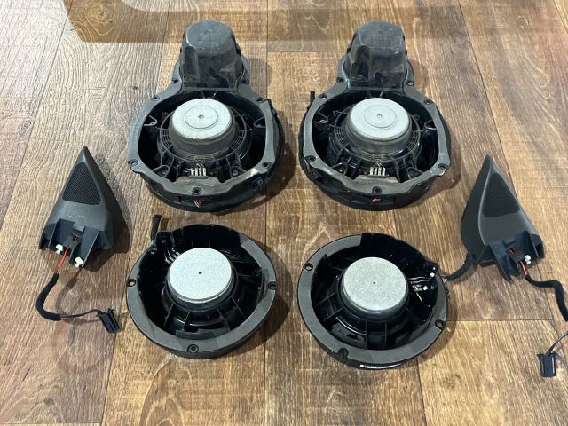 bontott VW PASSAT B6 Hangszóró Szett