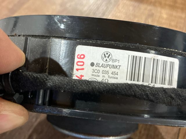 bontott VW PASSAT B6 Hangszóró Szett