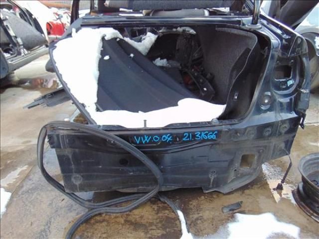 bontott VW PASSAT B6 Hátfal