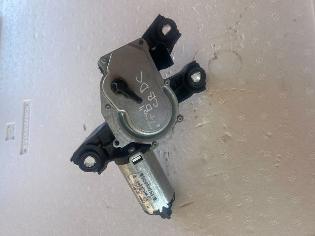 bontott VW PASSAT B6 Hátsó Ablaktörlő Motor