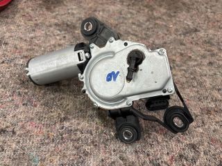 bontott VW PASSAT B6 Hátsó Ablaktörlő Motor