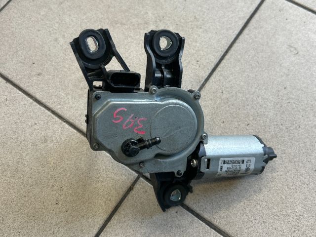 bontott VW PASSAT B6 Hátsó Ablaktörlő Motor