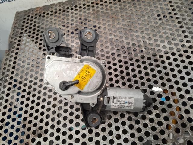 bontott VW PASSAT B6 Hátsó Ablaktörlő Motor