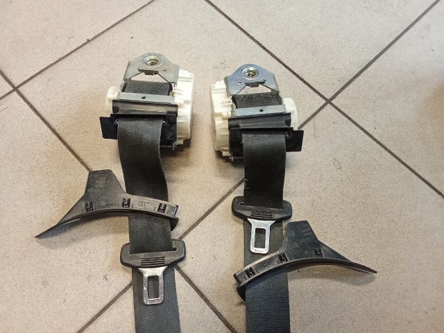 bontott VW PASSAT B6 Hátsó Biztonsági Öv Szett