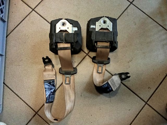 bontott VW PASSAT B6 Hátsó Biztonsági Öv Szett