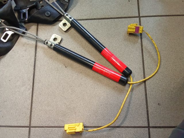 bontott VW PASSAT B6 Hátsó Biztonsági Öv Szett