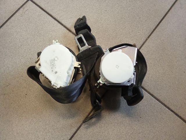 bontott VW PASSAT B6 Hátsó Biztonsági Öv Szett